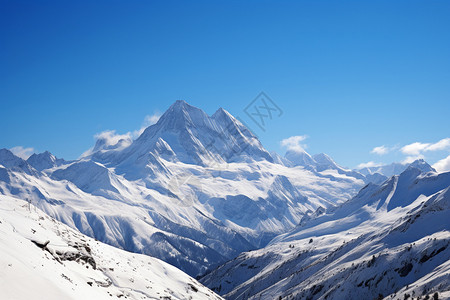 雪山的旅行风景图片