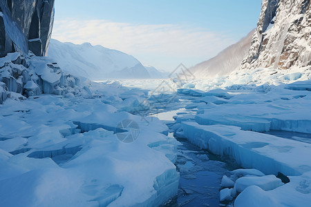 户外的冰湖景色图片