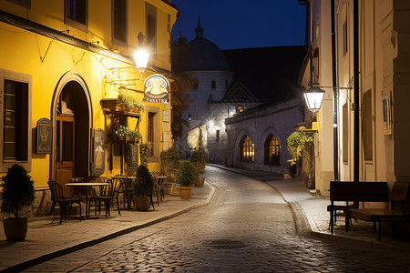 夜晚浪漫的欧洲街道景观图片