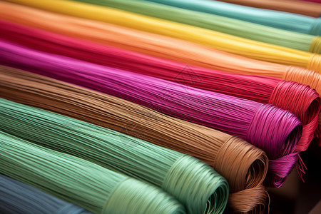奢华色彩的丝绸丝线图片