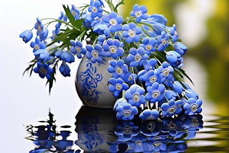 清新的蓝色花朵背景图片