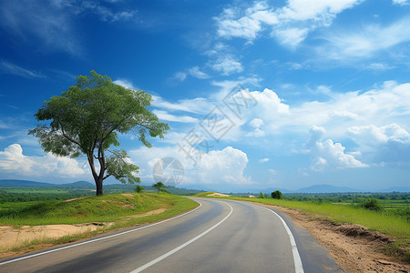 湛蓝的天空的公路图片