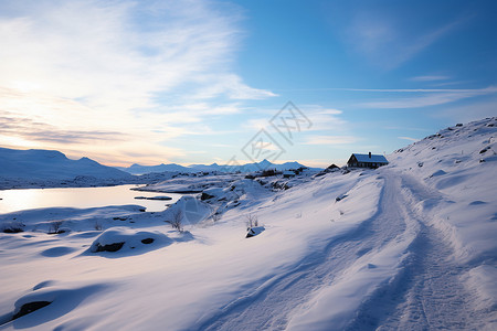 冬天山间冬季大雪覆盖的山间景观背景