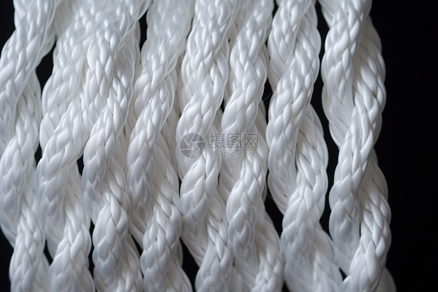 白色编织锚链图片