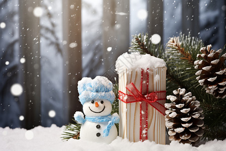 礼物旁可爱的雪人图片