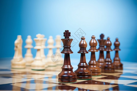 象棋比赛象棋对决对弈的王后背景