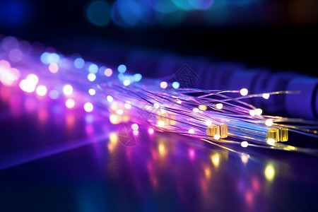 传输线路发光的互联网光纤线路设计图片