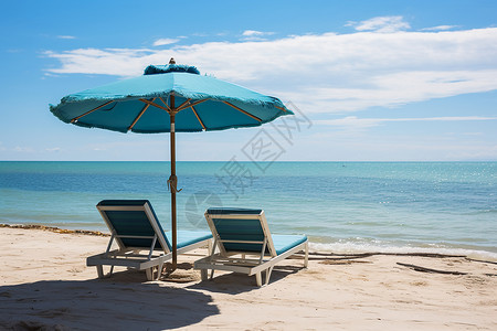 夏季沙滩上放松的遮阳椅背景