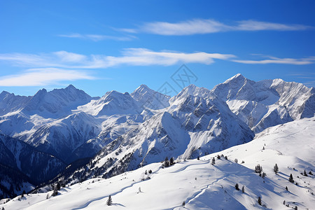 冰雪奇景冬季寒冷雪山的美丽景观背景