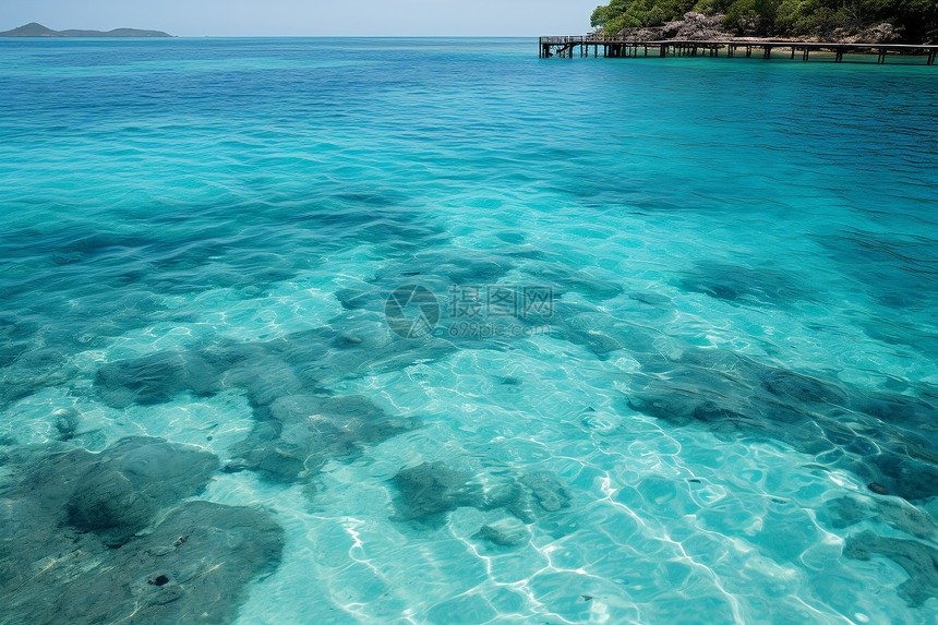 碧海蓝天的热带度假海洋景观图片