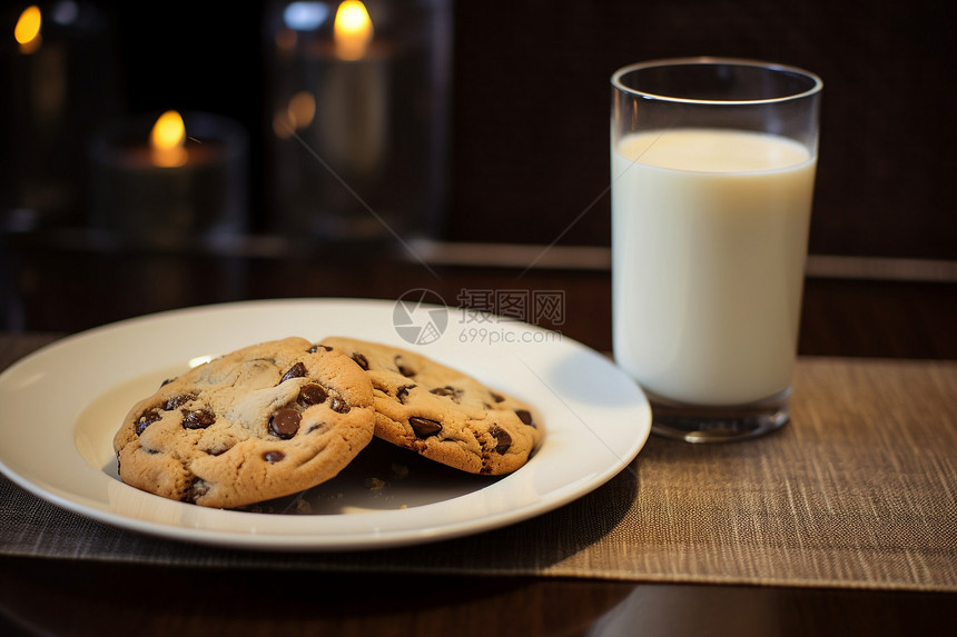 美味的牛奶配曲奇饼干图片