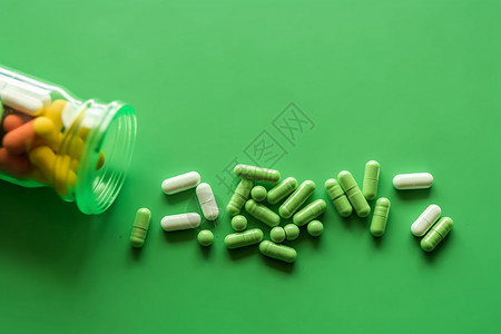 桌子上的药物背景图片