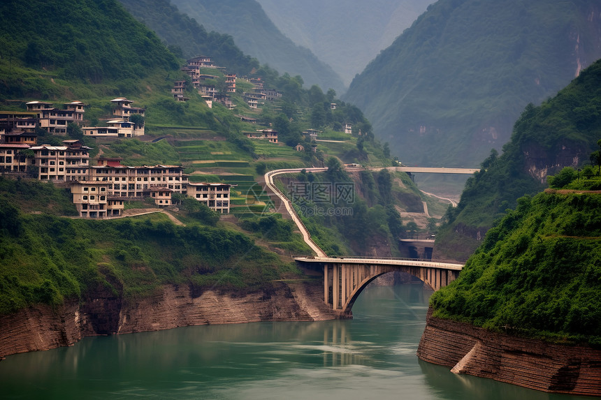 高山河流上的桥梁图片