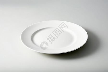 简洁的陶瓷食盘高清图片