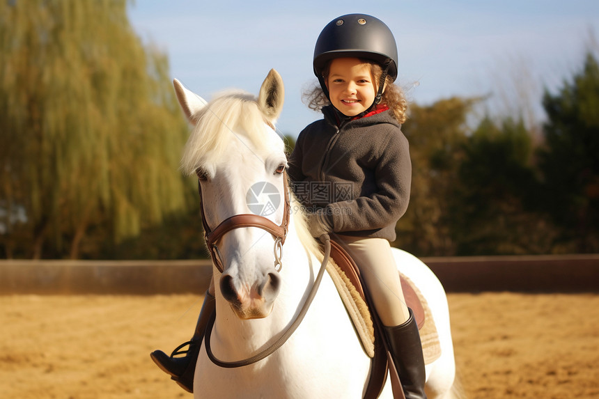 女孩骑白马图片
