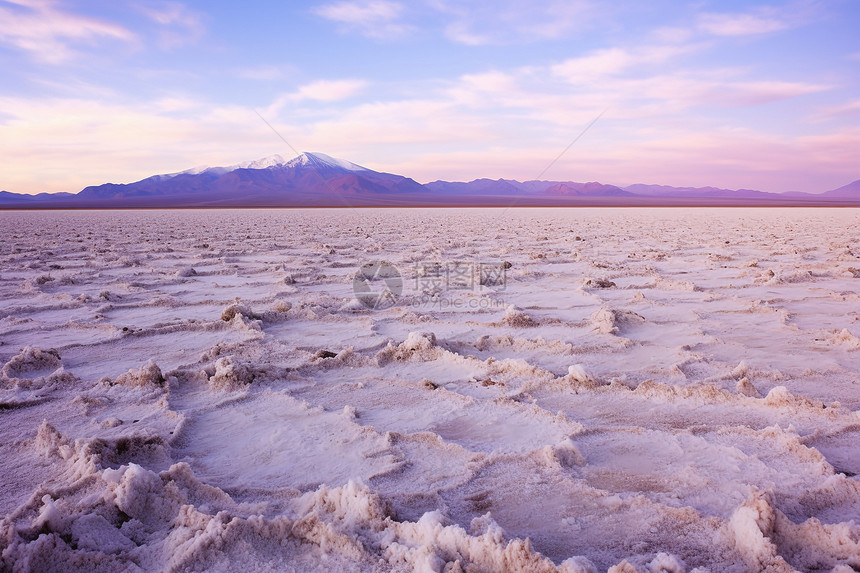 沙漠盐湖图片