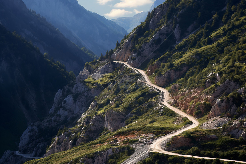 壮观崎岖的山间道路图片