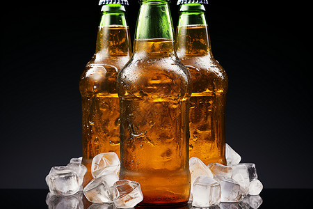 冰凉的啤酒背景图片