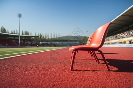 运动场上的红色椅子高清图片