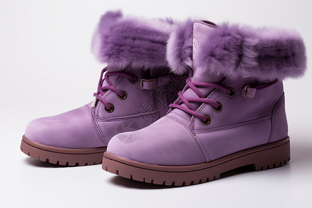 一双紫色绒毛靴子高清图片