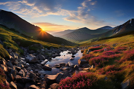 山间夕阳夕阳下的山间溪流背景