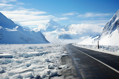 冰雪中的公路背景图片