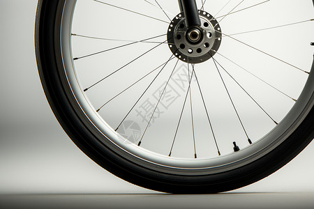银色的自行车轮毂高清图片
