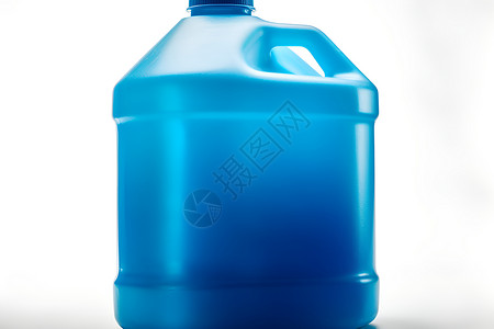 防冻液罐塑料瓶里面的防冻液背景
