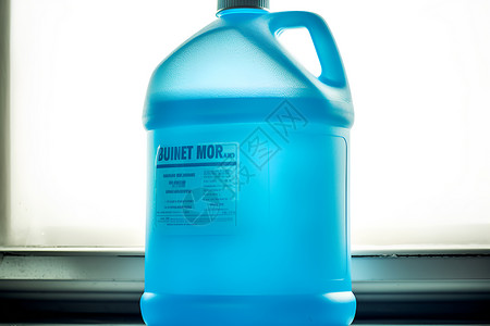 防冻液罐瓶子里面的蓝色液体背景