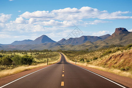 山脉间的道路背景图片