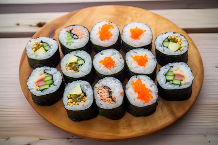 木板上的食物寿司背景图片