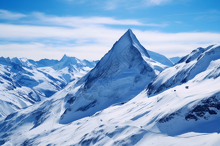 山顶的雪冰川上的雪山背景