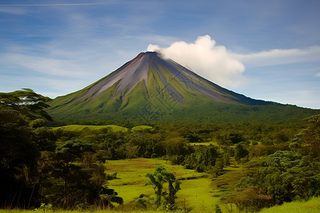 火山下的奇景背景图片