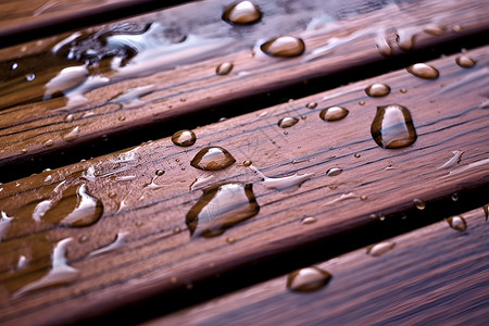 长椅上的水滴背景图片