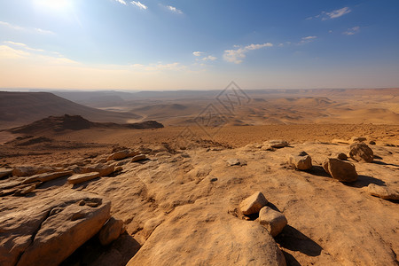 荒凉的沙漠岩石背景图片