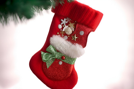 在树上悬挂的圣诞袜背景图片