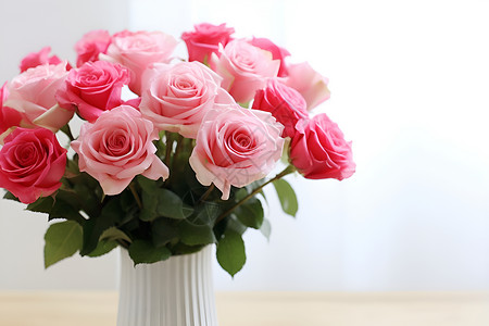 室内浪漫的玫瑰花束背景图片