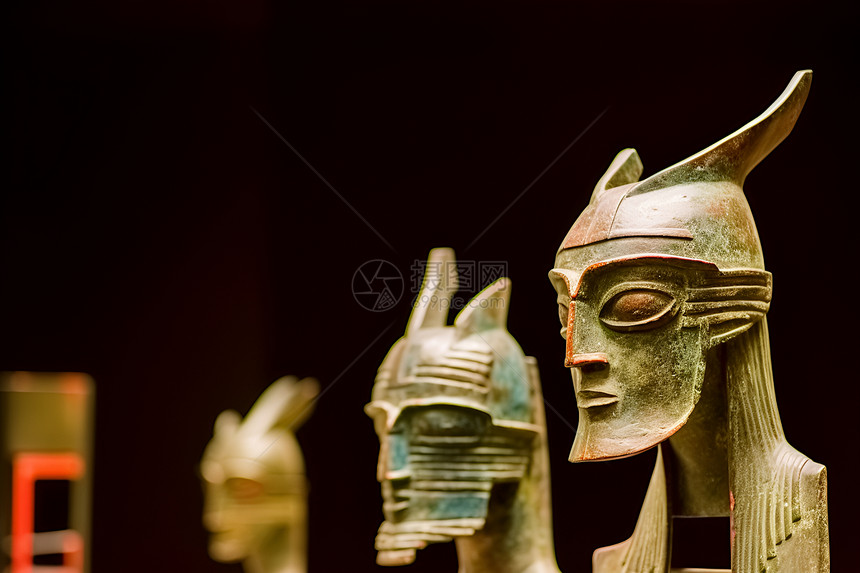 博物馆中的古埃及雕像图片