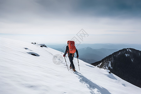 雪山远行者背景图片