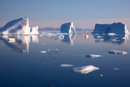 海面上的浮冰背景图片