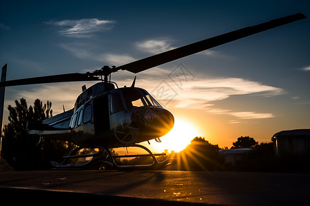 坪夕阳下的直升机背景