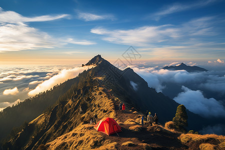 红色的帐篷山脉山顶上的红色帐篷背景