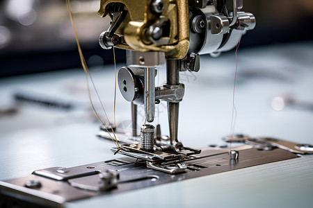 丝网织机工作中的缝纫机背景