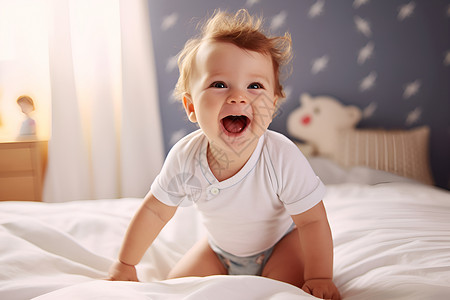 可爱笑脸的婴儿高清图片
