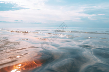 波光粼粼中的海洋美景背景图片