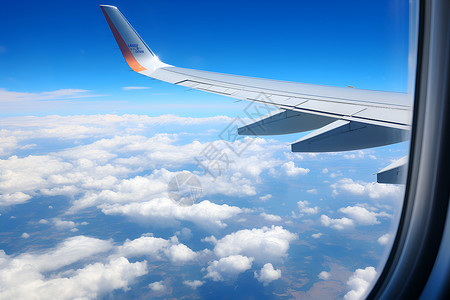 飞机窗户蓝天中的飞机背景