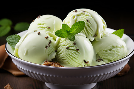 美味的绿色冰淇淋背景图片