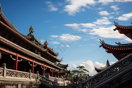 天空下的建筑背景图片