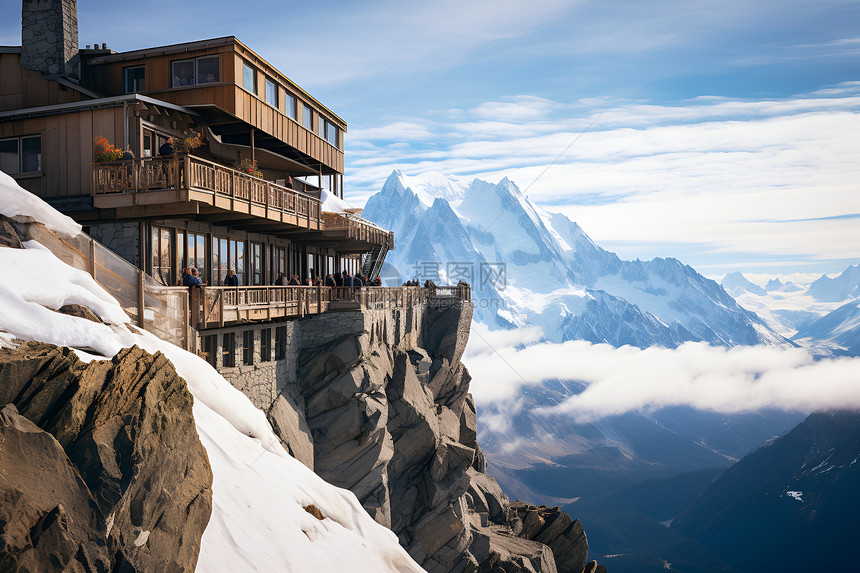 山顶上的建筑房屋图片