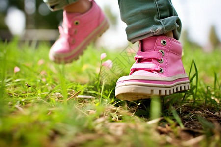 粉色的鞋子背景图片